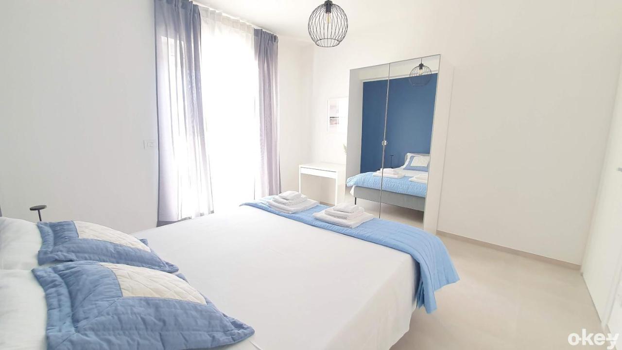 Villa Mediterranea Apartments - Seaview, Pool & Garden Бари Екстериор снимка