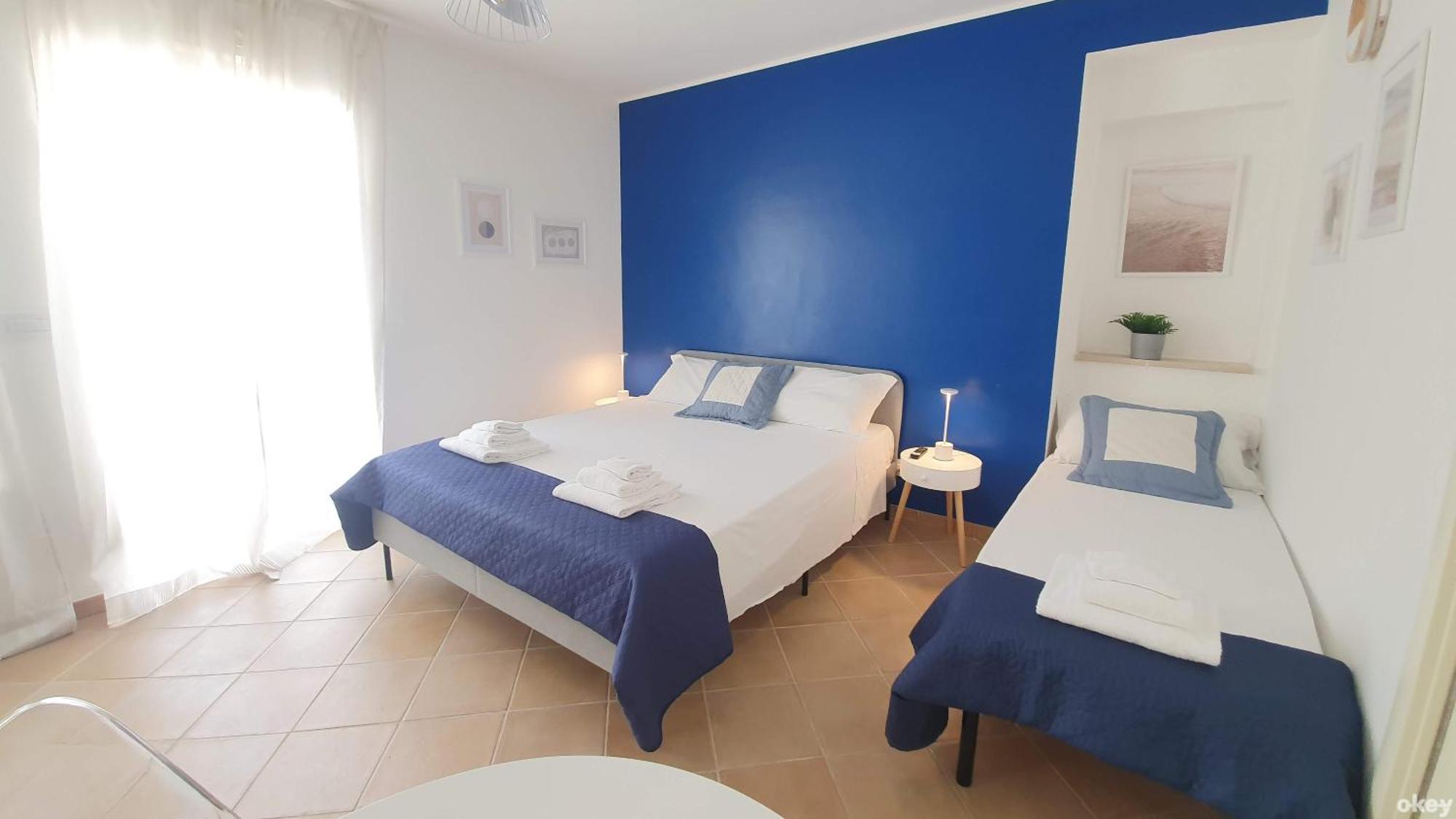 Villa Mediterranea Apartments - Seaview, Pool & Garden Бари Екстериор снимка