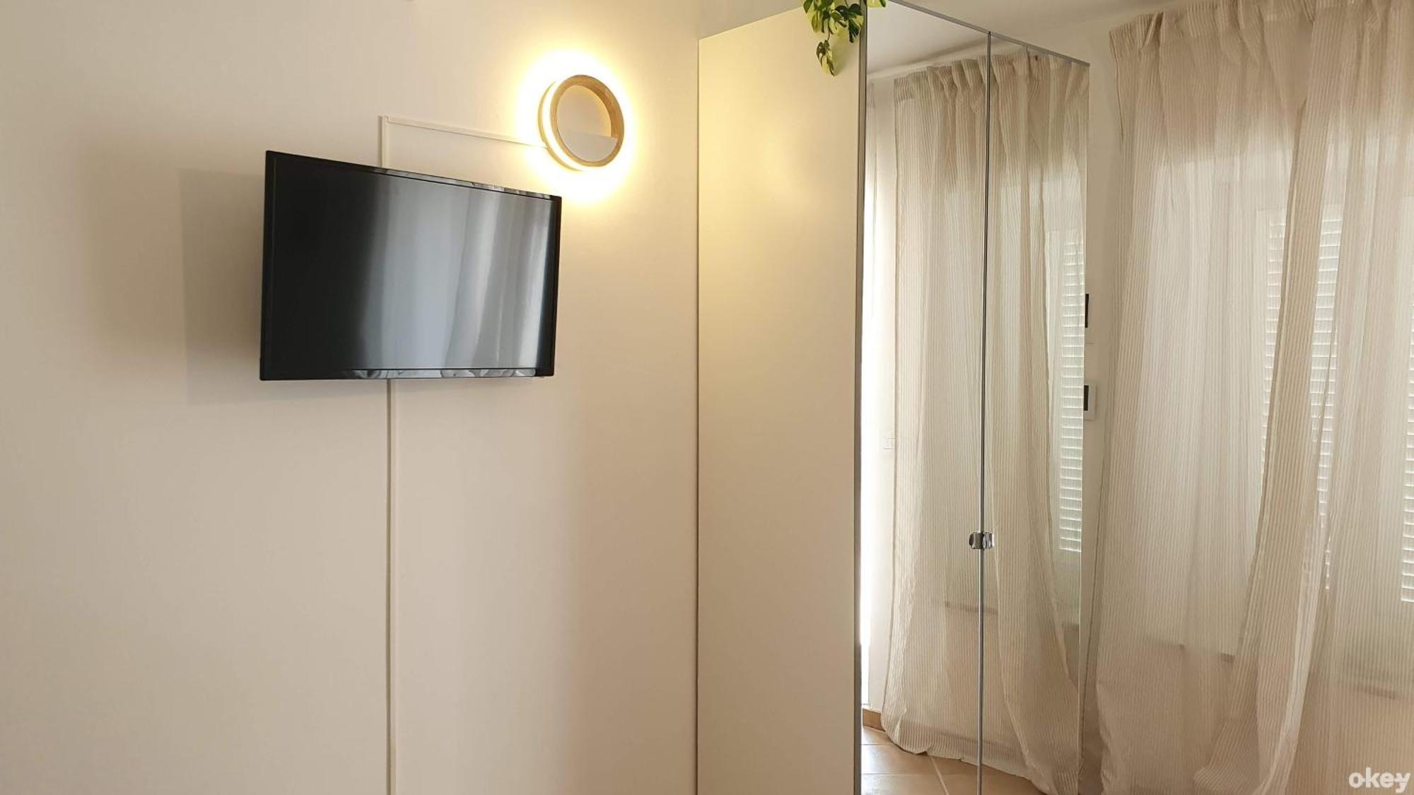 Villa Mediterranea Apartments - Seaview, Pool & Garden Бари Екстериор снимка